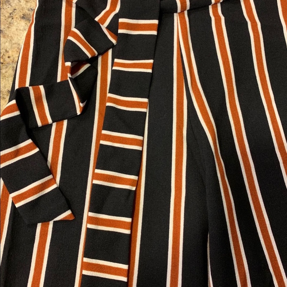 Striped pants - Picture 2 of 5